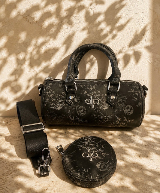 Confident Pearl - Black Botanical