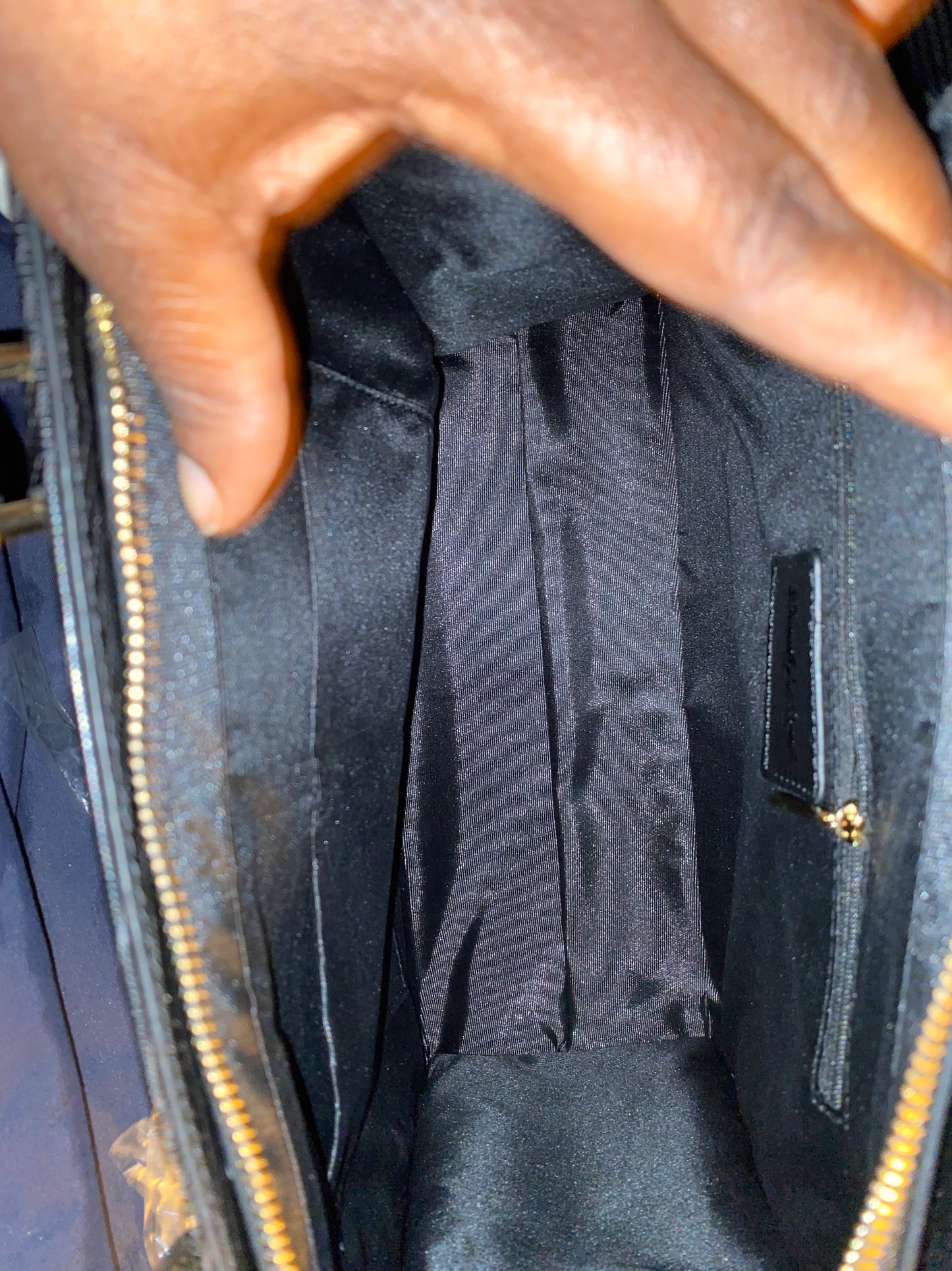 Classy Pearl (Black Tote)