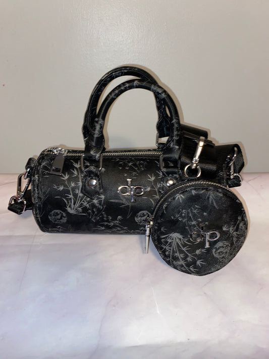 Confident Pearl - Black Botanical